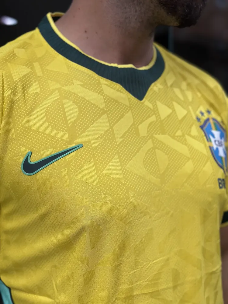 Camisa Brasil Jogador 1:1 · Tam. XGG
