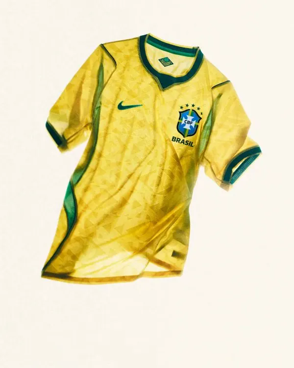 Camisa Brasil Jogador 1:1 · Tam. G